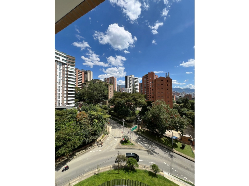 Arrienda Apartamento Castropol El Poblado Medellín Antioquia — foto 4