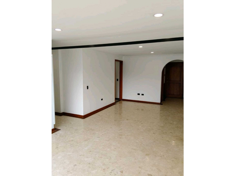 Arrienda Apartamento Castropol El Poblado Medellín — foto 6