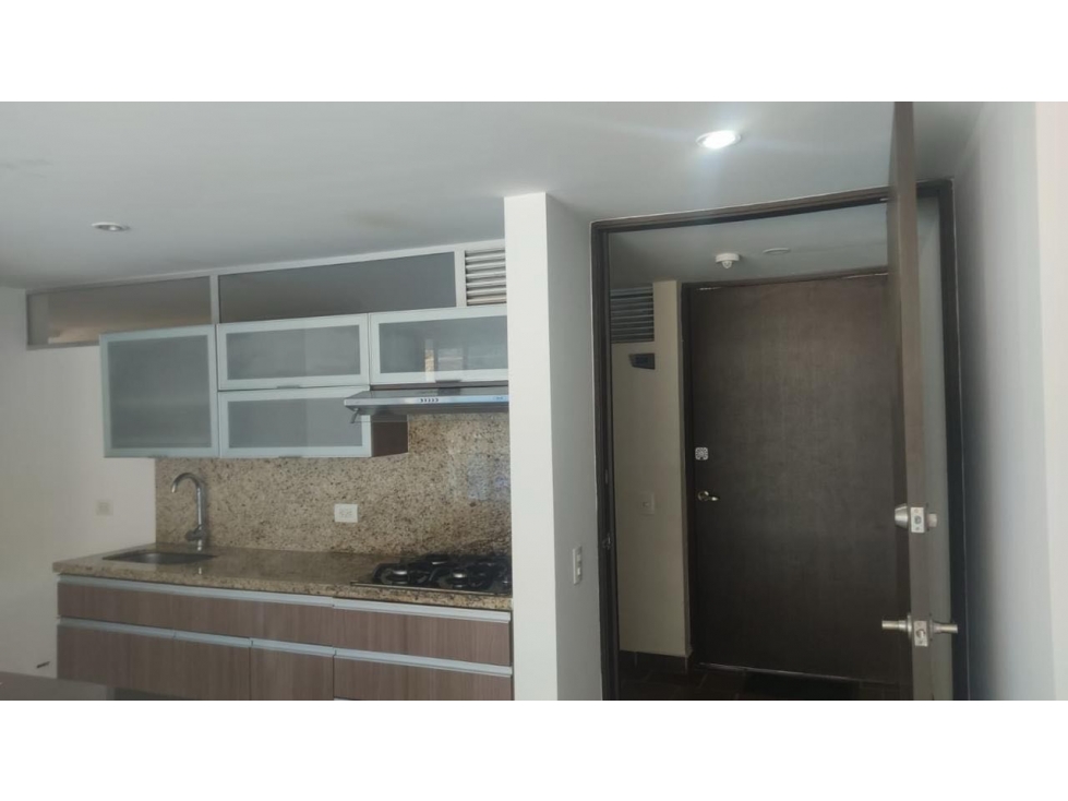 Arrienda Apartamento Las Lomitas Sabaneta Antioquia — foto 3