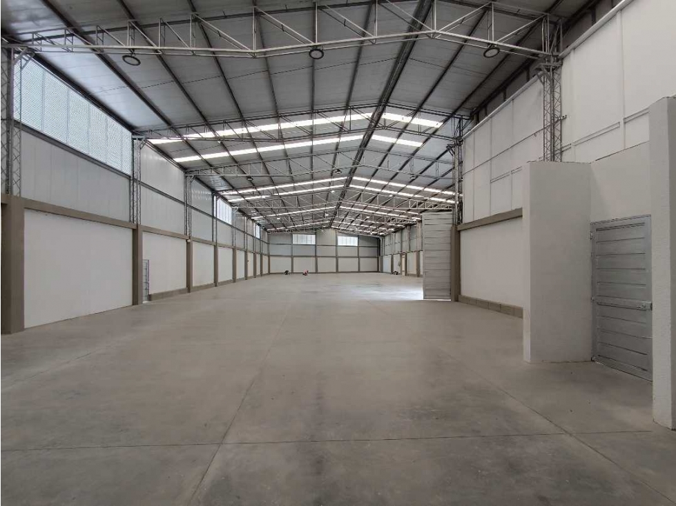 Arrienda Bodega Parque Industrial Juanchito Malteria Manizales - 1