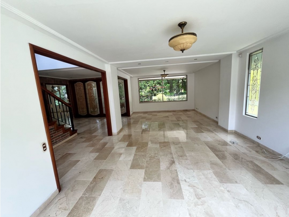 Arrienda Casa Altos Del Poblado Medellín Antioquia — foto 2