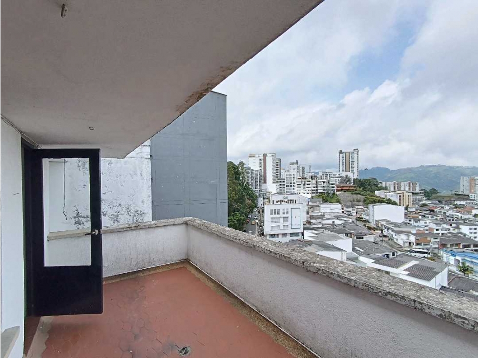 Arrienda Casa Uso Comercial Avenida Santander Vizcaya Manizales — foto 3
