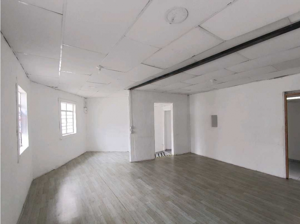 Arrienda Casa Uso Comercial Segundo Piso Avenida Paralela Manizales — foto 2