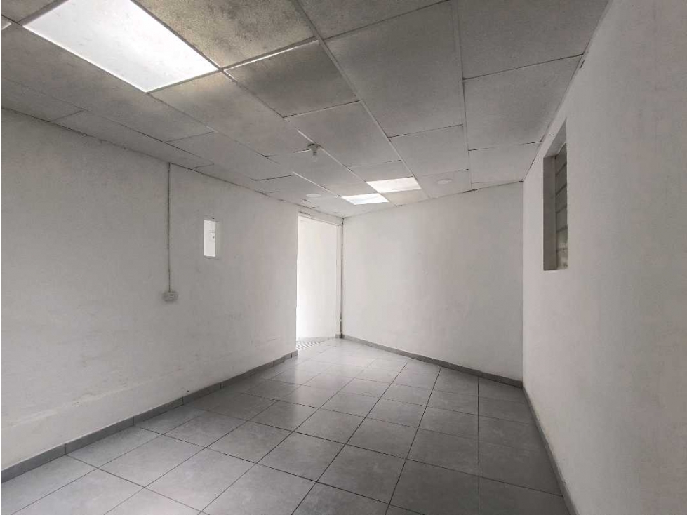 Arrienda Casa Uso Comercial Segundo Piso Avenida Paralela Manizales — foto 5