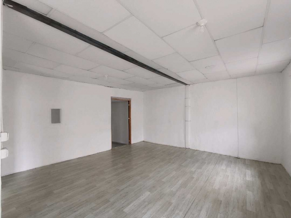 Arrienda Casa Uso Comercial Segundo Piso Avenida Paralela Manizales