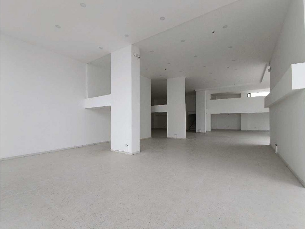 Venta Gran Local Chipre Manizales — foto 4