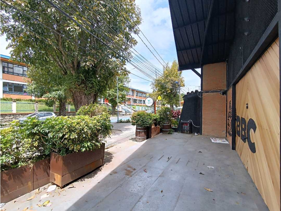 Arrienda Gran Local Milán Manizales — foto 6
