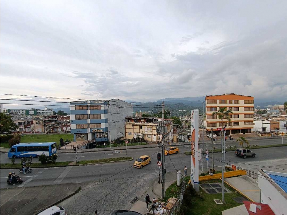 Arrienda Local 3 Piso Campohermoso Manizales — foto 4