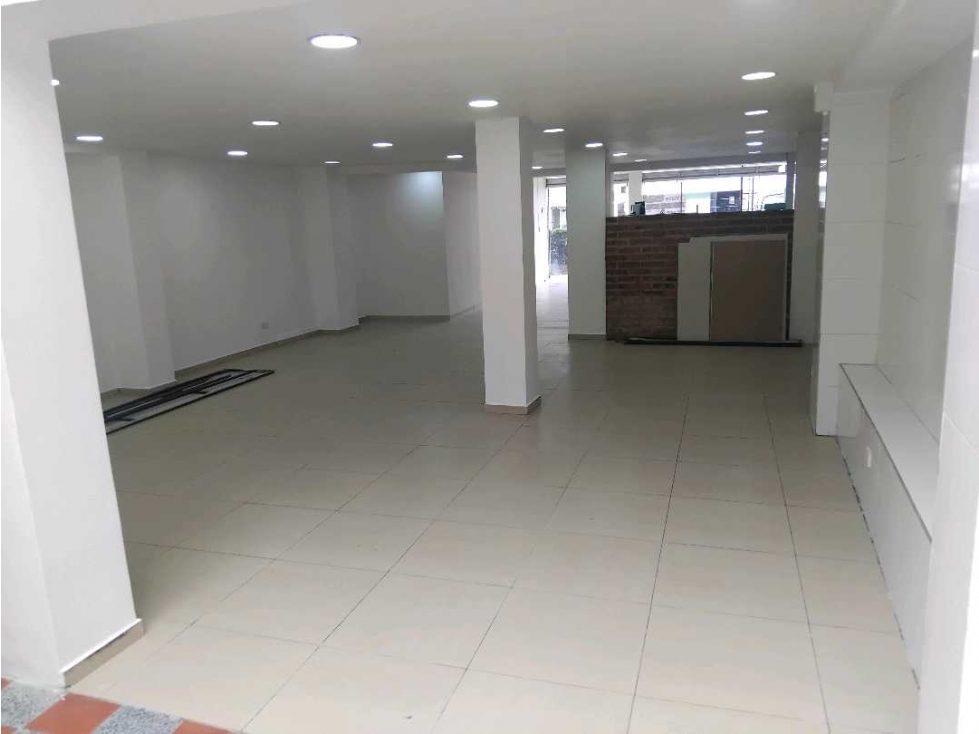 Arrienda Local Comercial Alta Suiza Manizales — foto 2