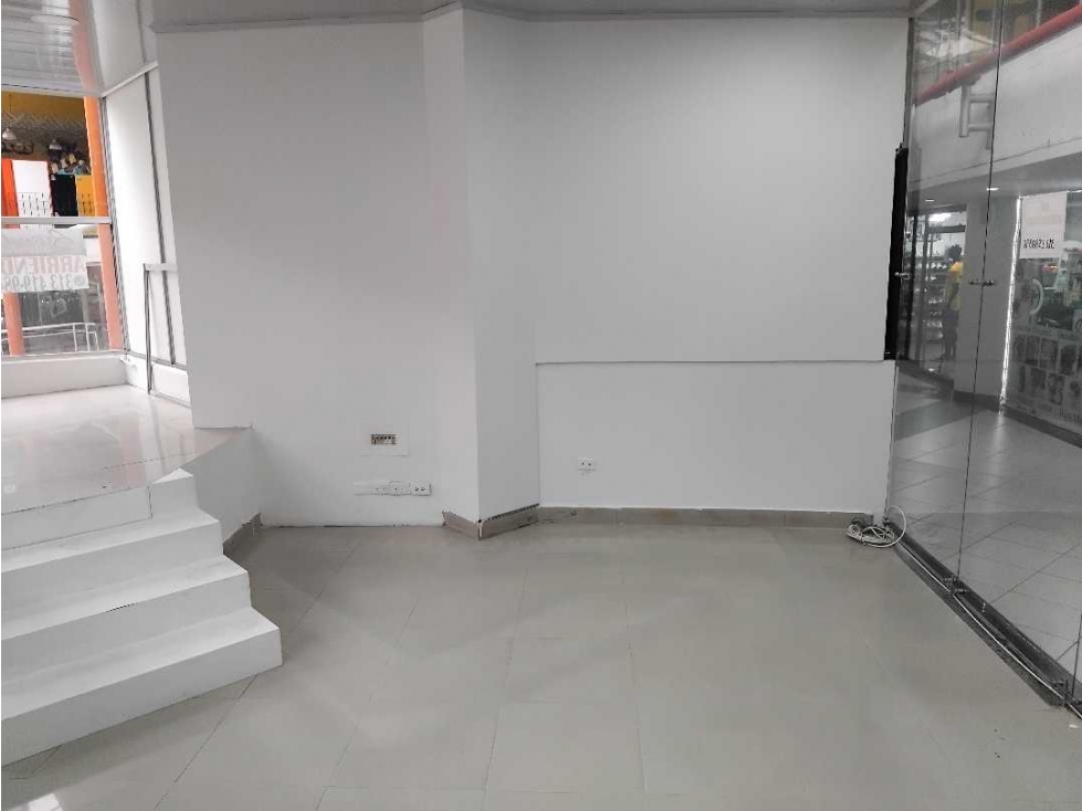 Arrienda Local Comercial Centro Manizales — foto 3