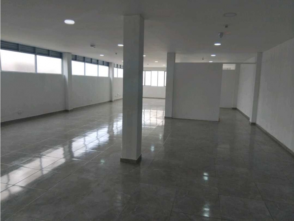 ARRIENDA LOCAL COMERCIAL MILAN MANIZALES — foto 2