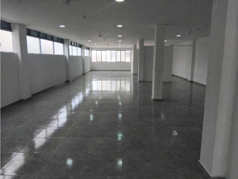 ARRIENDA LOCAL COMERCIAL MILAN MANIZALES — foto 4