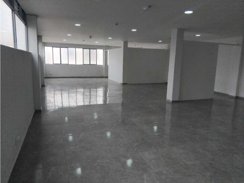ARRIENDA LOCAL COMERCIAL MILAN MANIZALES — foto 5