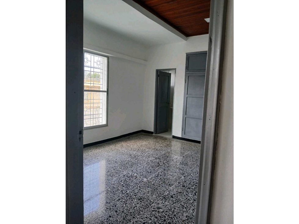 CASA DE USO COMERCIAL EN ARRIENDA O VENTA EN CERETE - 3