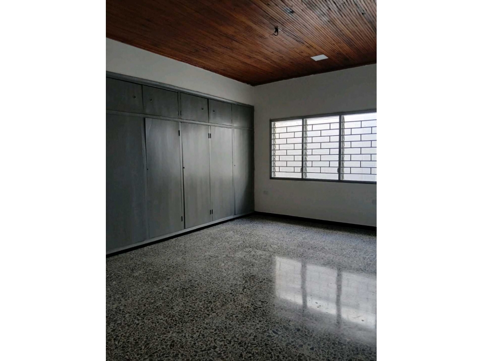 CASA DE USO COMERCIAL EN ARRIENDA O VENTA EN CERETE - 4