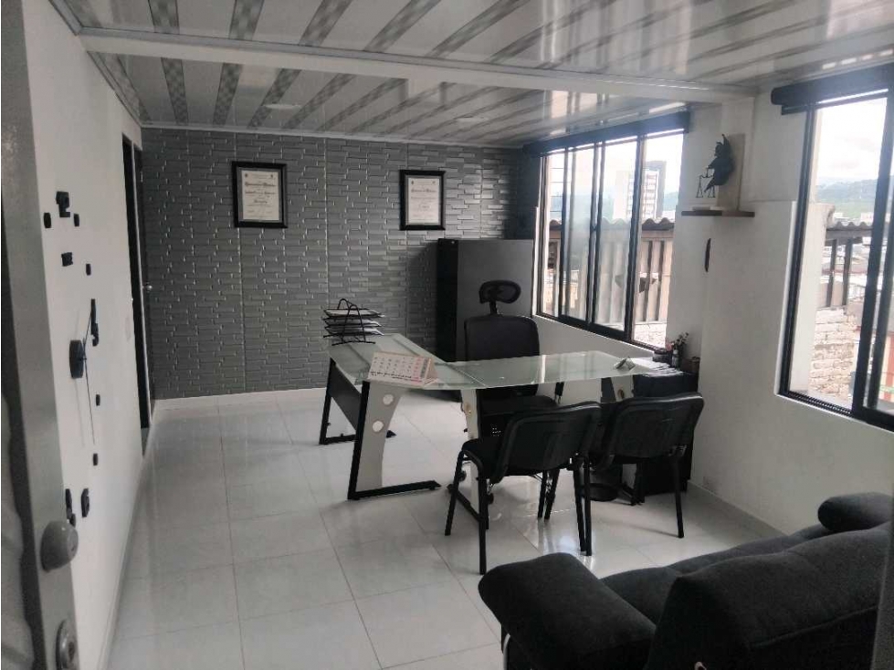 Arrienda Oficina Centro Manizales