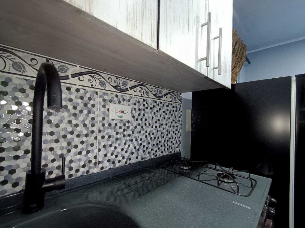 Arrienda Pequeño Apartaestudio Palermo Sector Viscaya Manizales — foto 3