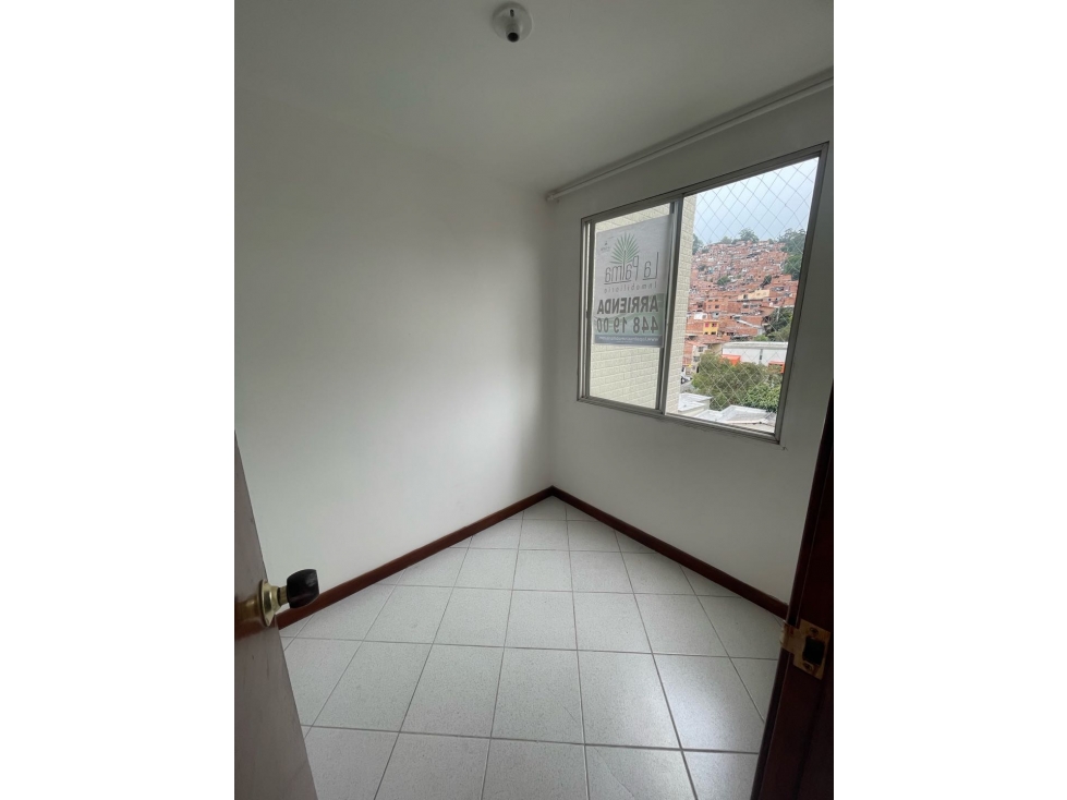 ARRIENDO AMPLIO APARTAMENTO EN BELÉN LA PALMA — foto 3