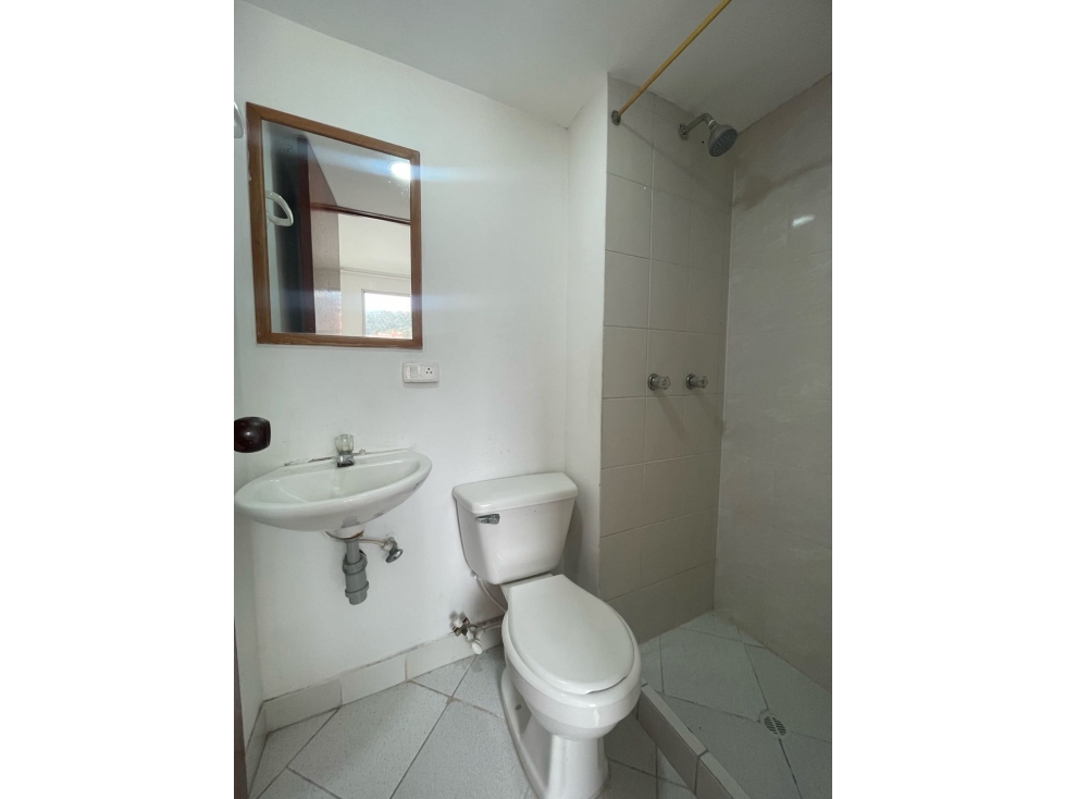 ARRIENDO AMPLIO APARTAMENTO EN BELÉN LA PALMA — foto 4