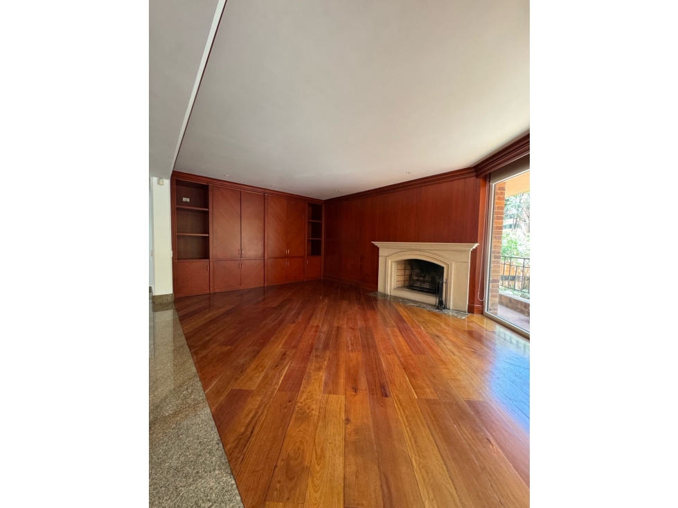Arriendo amplio apto de un solo nivel en la Cabrera — foto 6