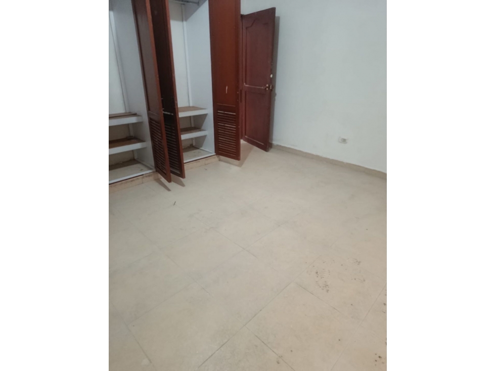 Arriendo aparta estudio 1er piso en la flora, cali — foto 5