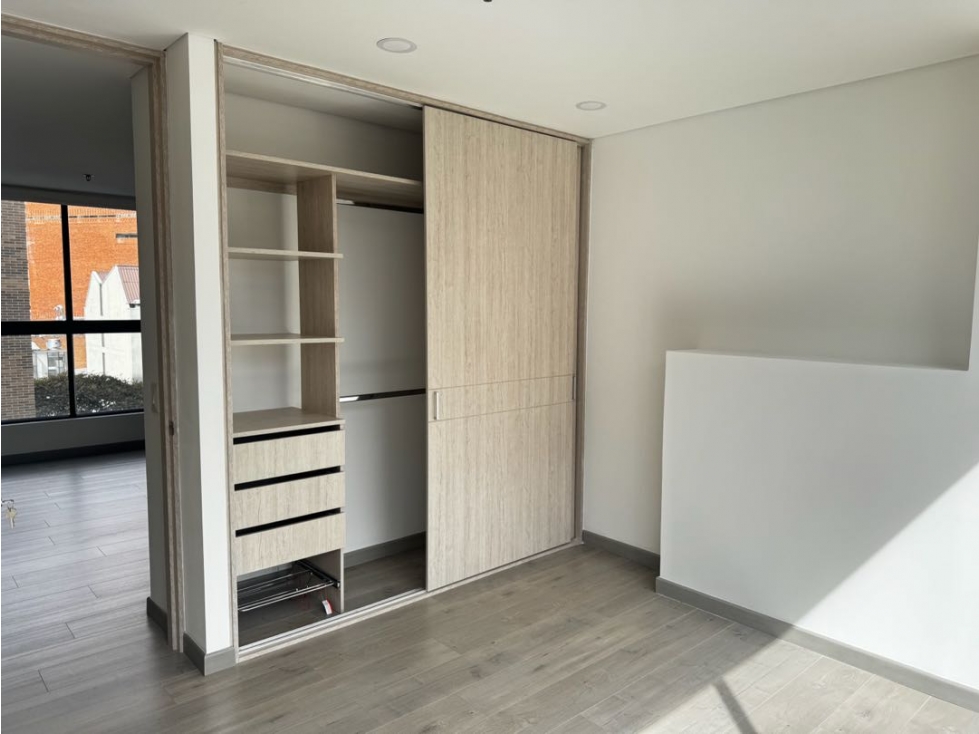 ARRIENDO, APARTA ESTUDIO USAQUÉN, CARRERA SÉPTIMA CON 120, BOGOTÁ — foto 3