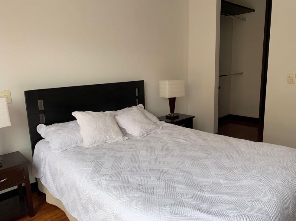 Arriendo apartaestudio amoblado en Chico Norte. — foto 2