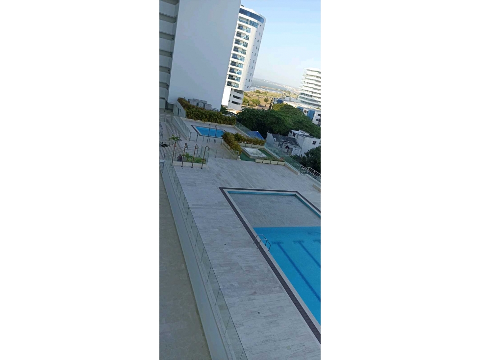ARRIENDO APARTAESTUDIO AMOBLADO EN CRESPO