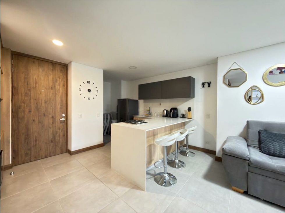 ARRIENDO APARTA-ESTUDIO AMOBLADO CIUDAD DEL RIO — foto 2