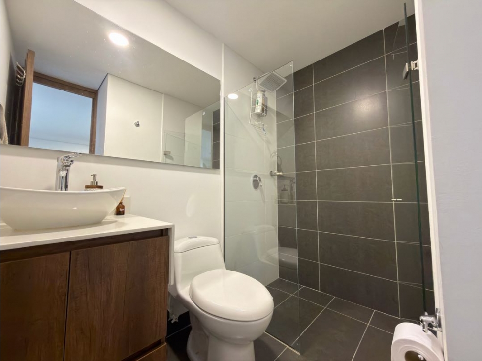 ARRIENDO APARTA-ESTUDIO AMOBLADO CIUDAD DEL RIO — foto 6