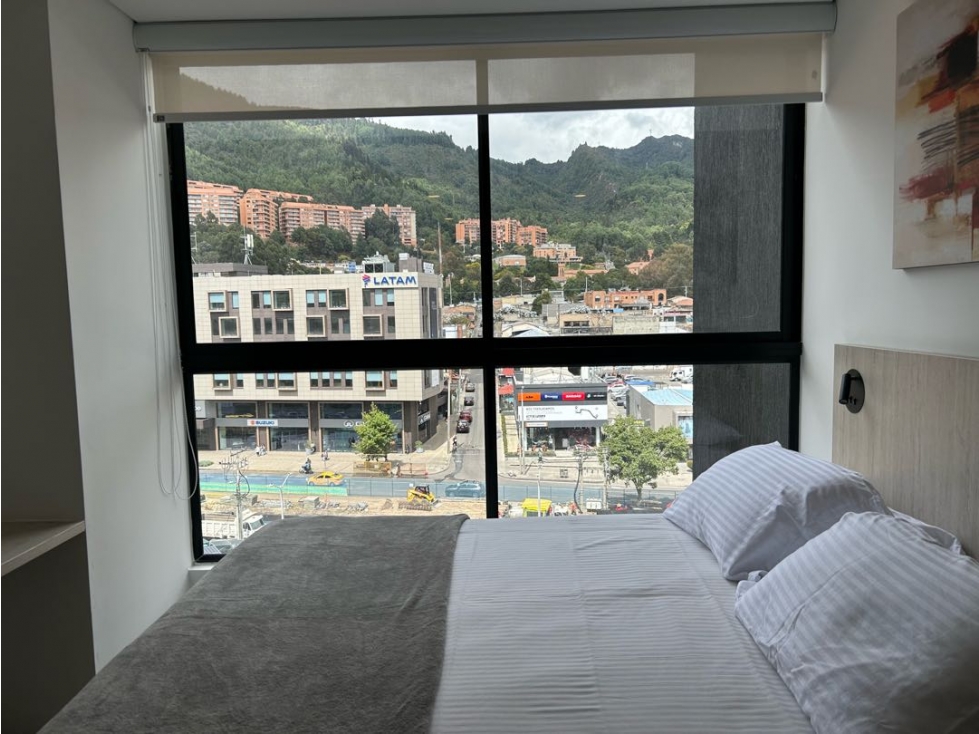 ARRIENDO APARTAESTUDIO AMOBLADO CERCA A LA SANTAFE. 22Mts. — foto 2