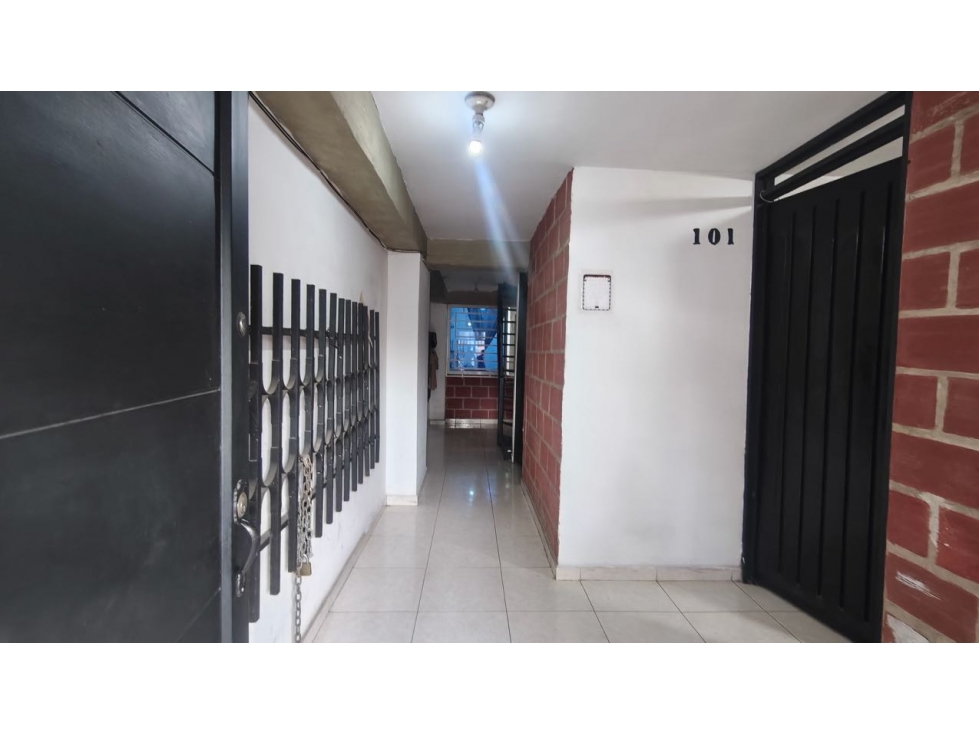 Arriendo apartaestudio ciudad modelo Cali.