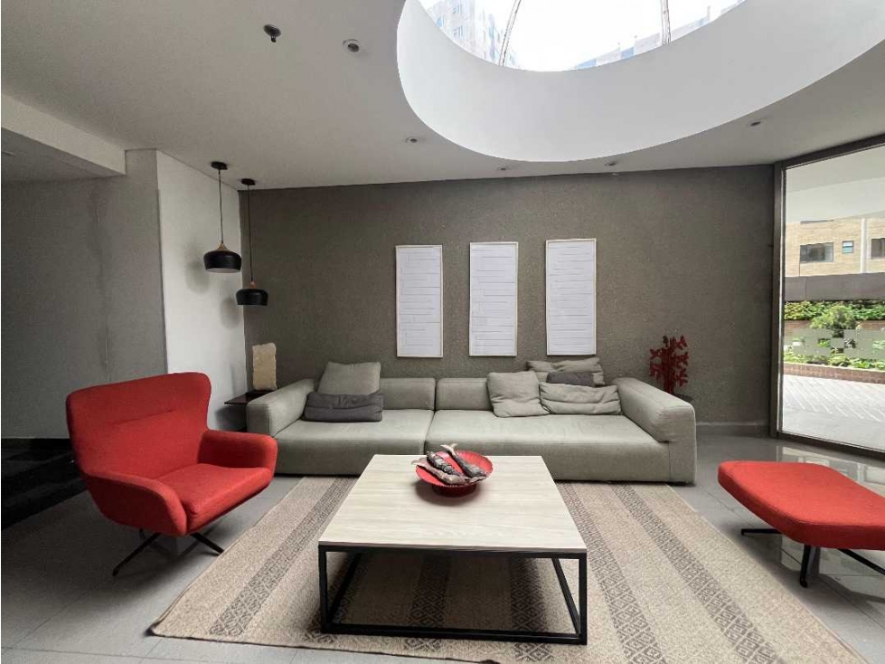 ARRIENDO APARTAESTUDIO DÚPLEX AMOBLADO EN SALITRE