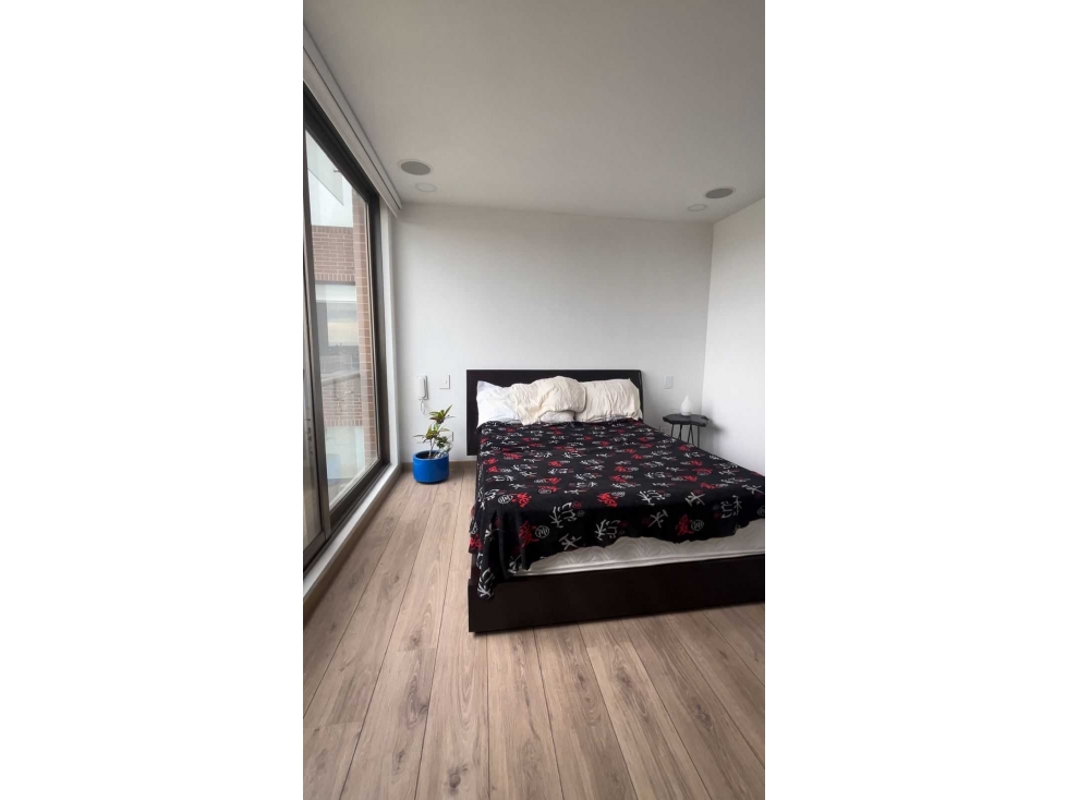 ARRIENDO APARTAESTUDIO DÚPLEX AMOBLADO EN SALITRE — foto 3