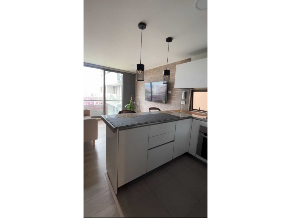 ARRIENDO APARTAESTUDIO DÚPLEX AMOBLADO EN SALITRE — foto 5