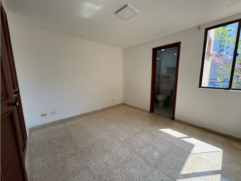 ARRIENDO APARTAESTUDIO EN PORVENIR — foto 5
