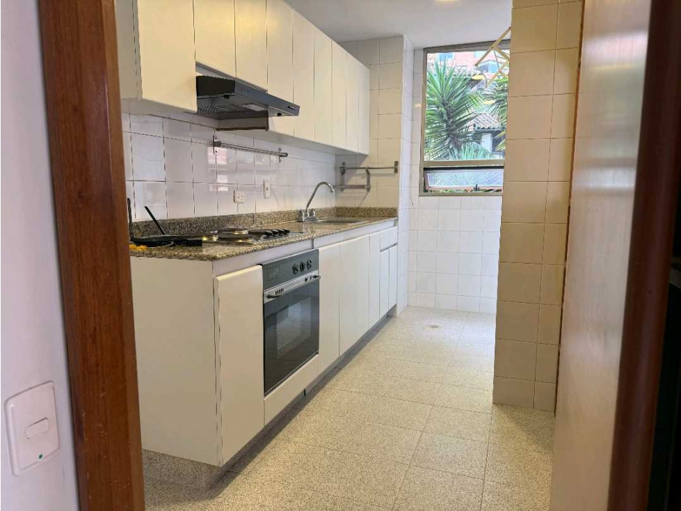 ARRIENDO APARTAESTUDIO EN ROSALES BAJO — foto 4