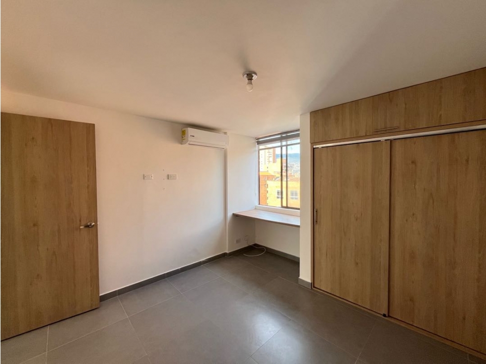 Arriendo Apartaestudio Laureles — foto 6
