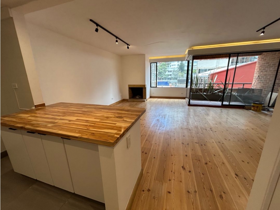ARRIENDO APARTAESTUDIO LOFT CABRERA. 60 mts + TERRAZA. 2 GJES