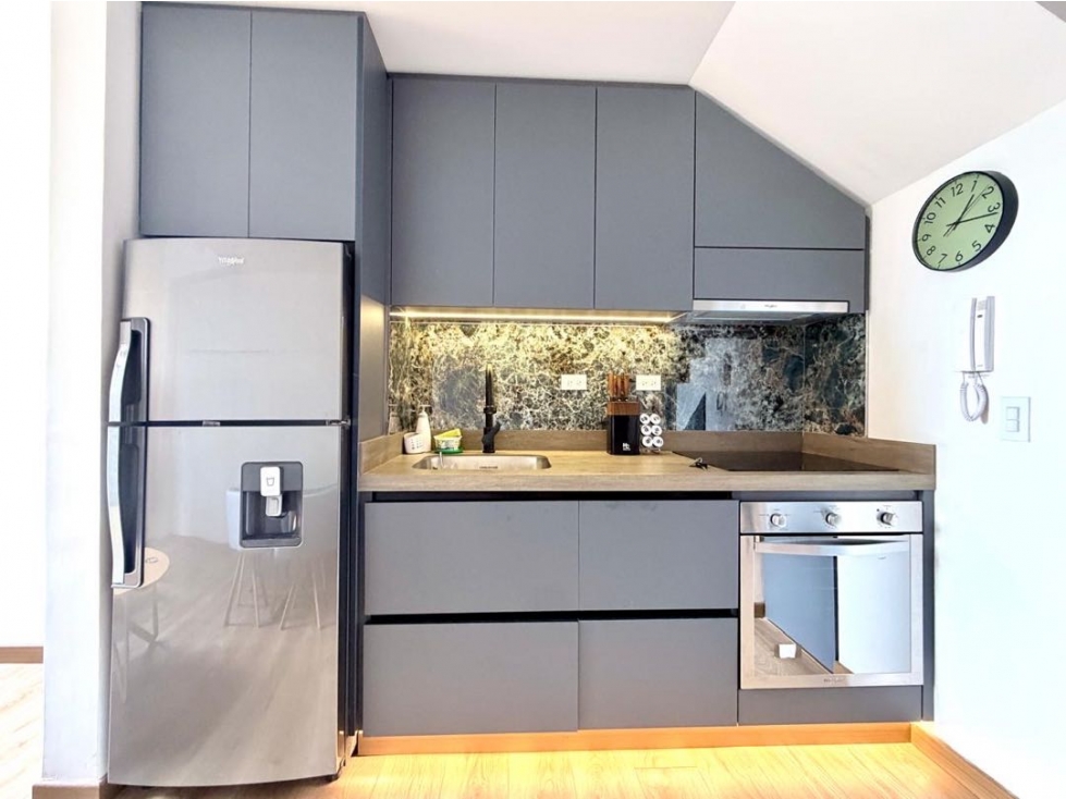 Arriendo Apartaestudio remodelado — foto 2