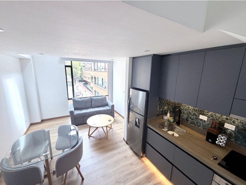 Arriendo Apartaestudio remodelado — foto 3