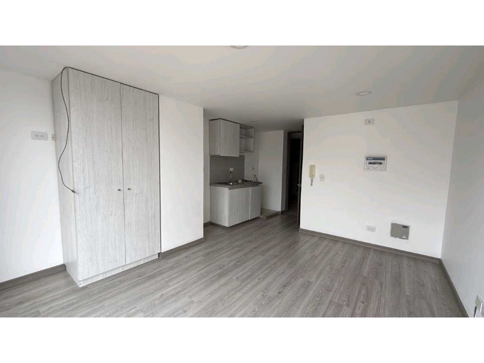 Arriendo Apartaestudio tipo Loft Zona Calle 26 con Cra. 30 — foto 2