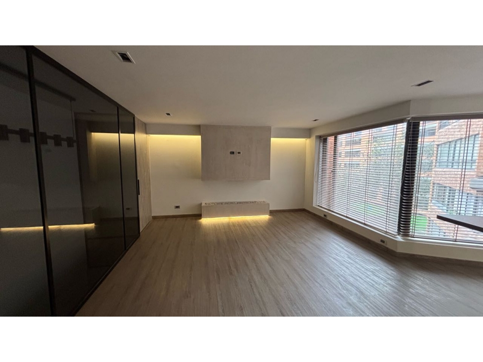 Venta Apartamento Rentando102m2 Dúplex Remodelado 2A/2.5B/ 2G Cabrera — foto 3