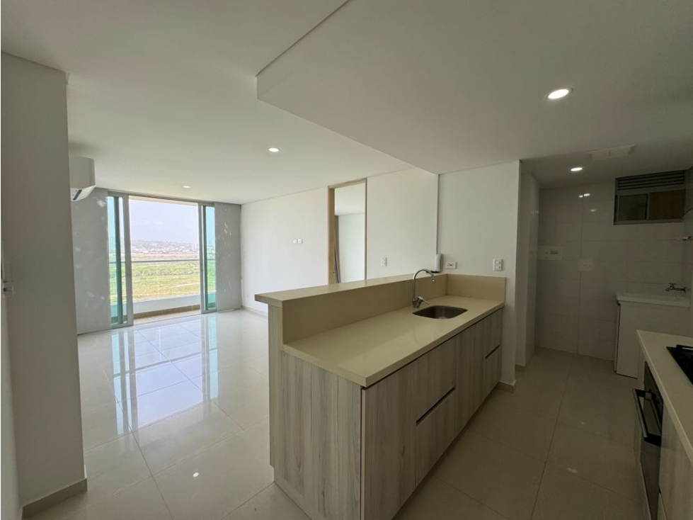 ARRIENDO APARTAMENTO 2 ALCOBAS CON VISTA ED FERRARA CIELO MAR — foto 2