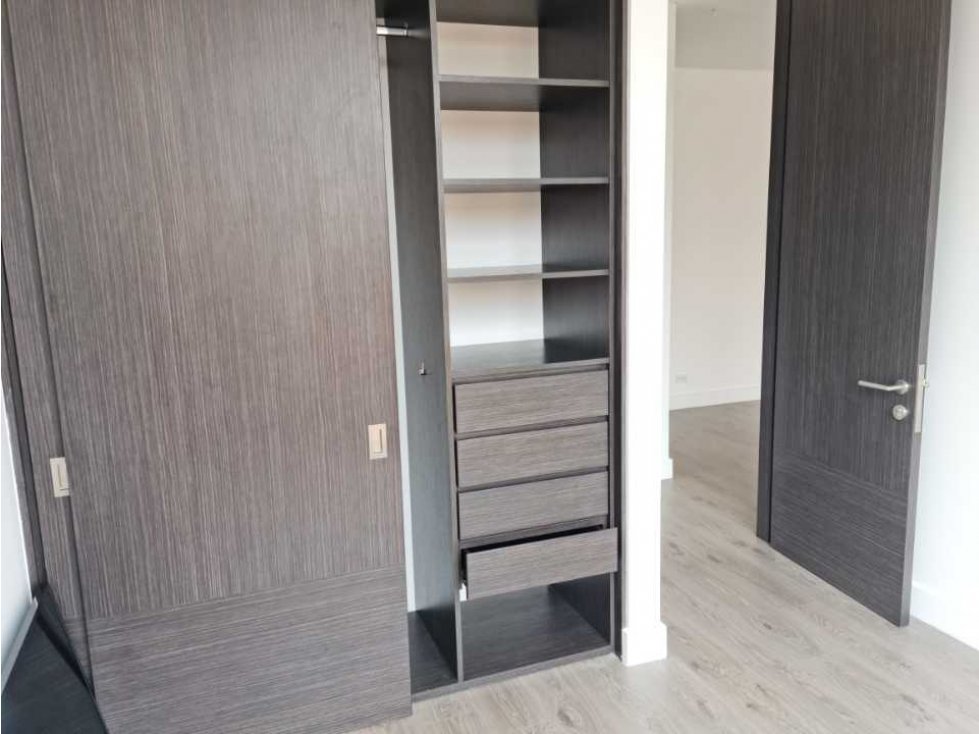 VENDO APARTAMENTO 2 HABITACIONES CHICO RESERVADO BOGOTA — foto 6