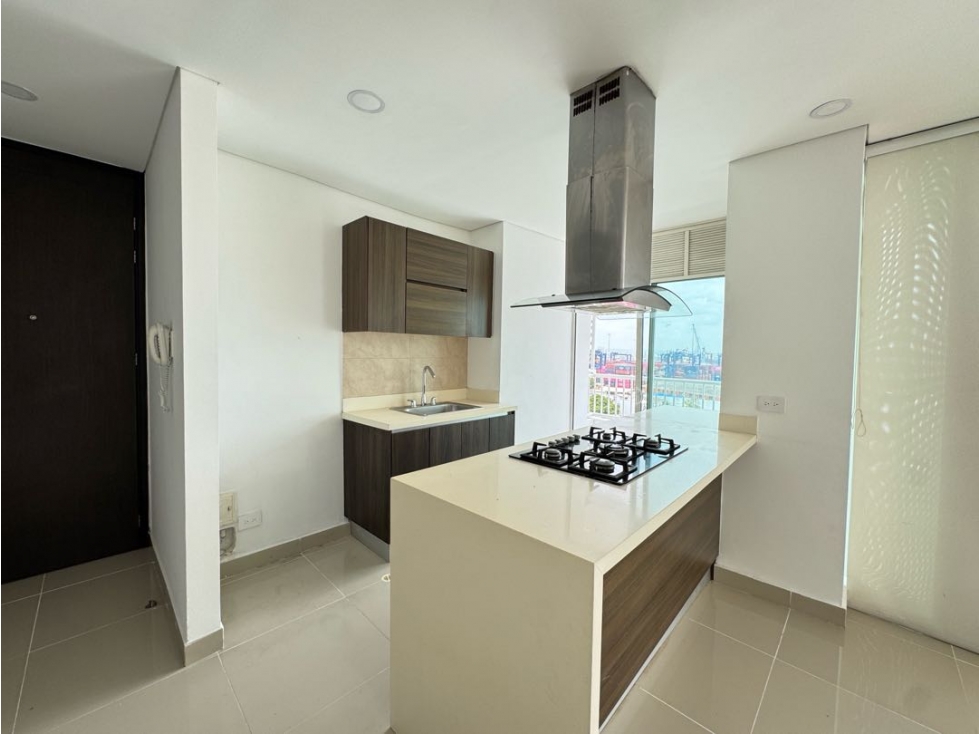ARRIENDO APARTAMENTO 3 ALCOBAS CONJUNTO VISTA BAHIA MANGA CARTAGENA — foto 2