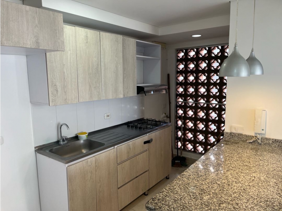 Arriendo apartamento 6to piso en zafiro, valle del Lili, cali — foto 4