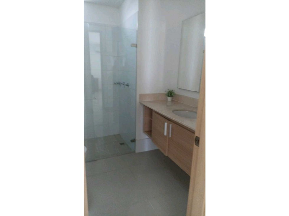 ARRIENDO APARTAMENTO AMOBLADO EN CRESPO CARTAGENA — foto 4