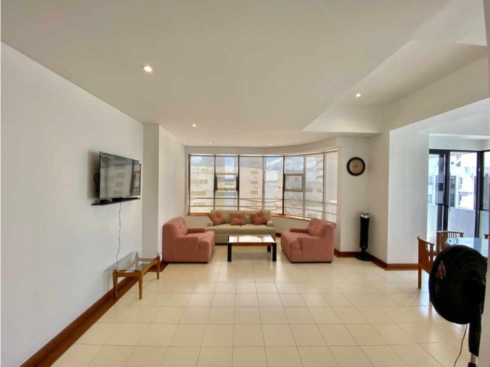 ARRIENDO APARTAMENTO AMOBLADO CON CUATRO ALCOBAS EN BOCAGRANDE — foto 3