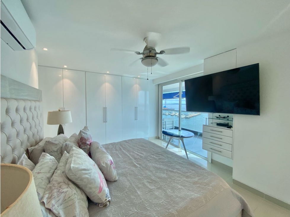 ARRIENDO APARTAMENTO AMOBLADO PRIMERA LINEA BAHIA EN MANGA — foto 5